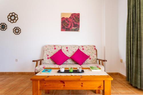 Apartamentos Los Quiqueres بويرتو ذيل كارمين المظهر الخارجي الصورة