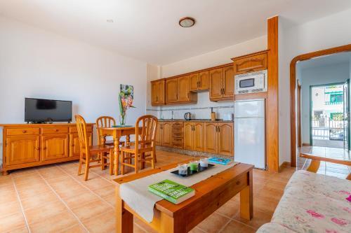 Apartamentos Los Quiqueres بويرتو ذيل كارمين المظهر الخارجي الصورة